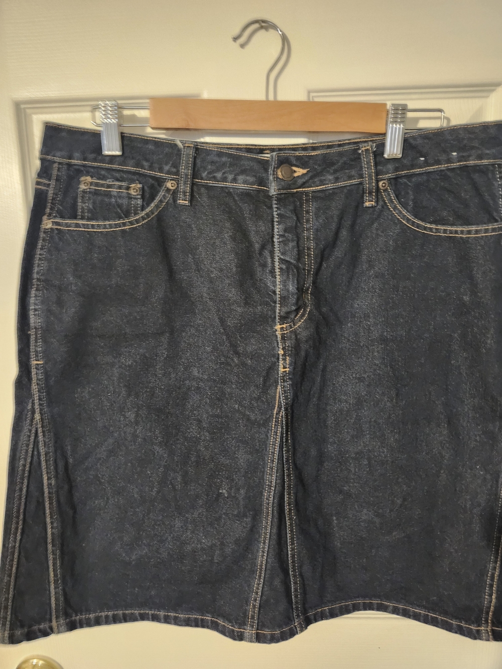 Ladies Dark Blue Denim Jeans Skirt